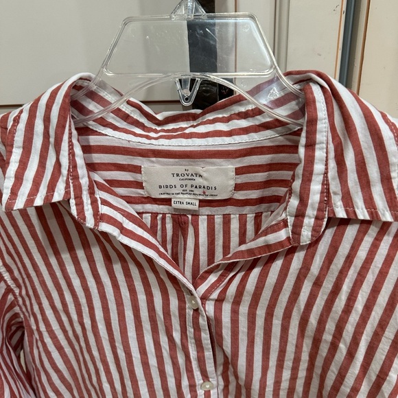 TROVATA
Grace Classic Shirt (T1) - Picture 6 of 8